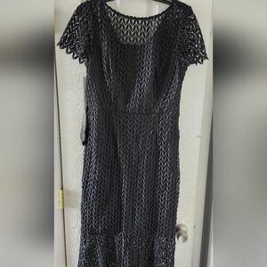 Kay Unger Black Lace Sheath Midi Dress